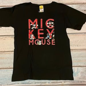 Disney Micky Mouse black tee- small